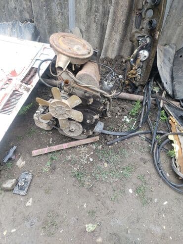 011 aid hissələr və 01 motoru əla vəzyətdə lalafo.az -da 011 aid hissələr və 01 motoru əla vəzyətdə