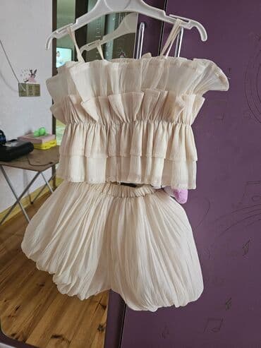 6-7 Yaş üçündür Heç bir Cırığı Ləkəsi yoxdu Yenidən seçilmir lalafo.az -da 6-7 Yaş üçündür Heç bir Cırığı Ləkəsi yoxdu Yenidən seçilmir