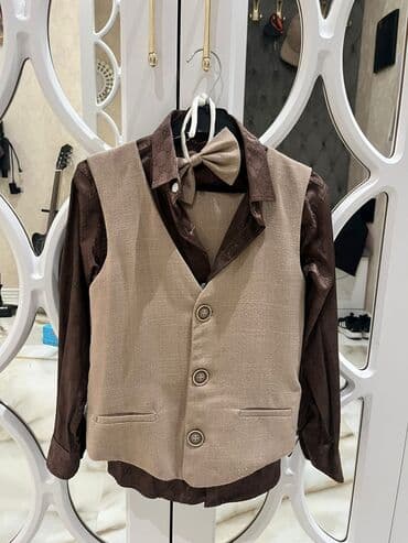 Dəst 25aznə satılır, 7,8,9, yaş gedir lalafo.az -da Dəst 25aznə satılır, 7,8,9, yaş gedir