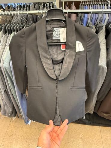 ✨ Uşaq üçün Şıq Pencək – İtalyan Dikişi endirim var ✨ ✔ Ölçülər: 2 lalafo.az -da ✨ Uşaq üçün Şıq Pencək – İtalyan Dikişi endirim var ✨ ✔ Ölçülər: 2