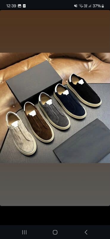 Müasir dizaynda kişi slip-on krossovkaları - Material: yumşaq süet lalafo.az -da Müasir dizaynda kişi slip-on krossovkaları - Material: yumşaq süet