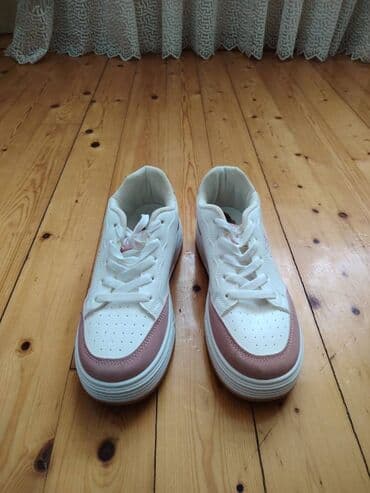 Ölçü: 38, rəng - Ağ, Yeni lalafo.az -da Ölçü: 38, rəng - Ağ, Yeni