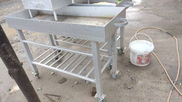 Paslanmayan metaldan iri ölçülü peşəkar manqal/şiş bişirmə masası - lalafo.az -da Paslanmayan metaldan iri ölçülü peşəkar manqal/şiş bişirmə masası -