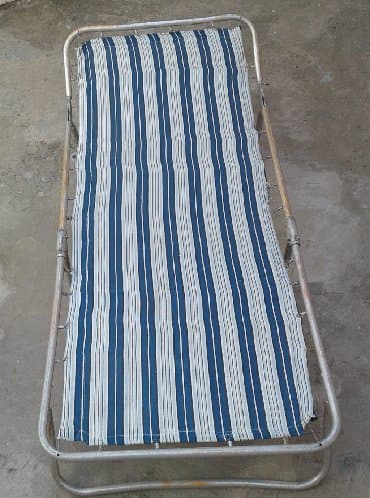 Uşaq üçün sovet istehsalı olan balaca yığılan çarpayı (raskladuşka) lalafo.az -da Uşaq üçün sovet istehsalı olan balaca yığılan çarpayı (raskladuşka)