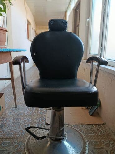 Полки, этажерки: Bərbər kreslo normal vəziyyətdədi bir tək ayağı paslanıb oda asan at lalafo.az — 3 Полки, этажерки: Bərbər kreslo normal vəziyyətdədi bir tək ayağı paslanıb oda asan — 3