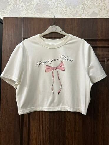 Qısa təsvir: - Brend: SHEIN - Model: Qısa kəsimli (crop) T‑şört - lalafo.az -da Qısa təsvir: - Brend: SHEIN - Model: Qısa kəsimli (crop) T‑şört -