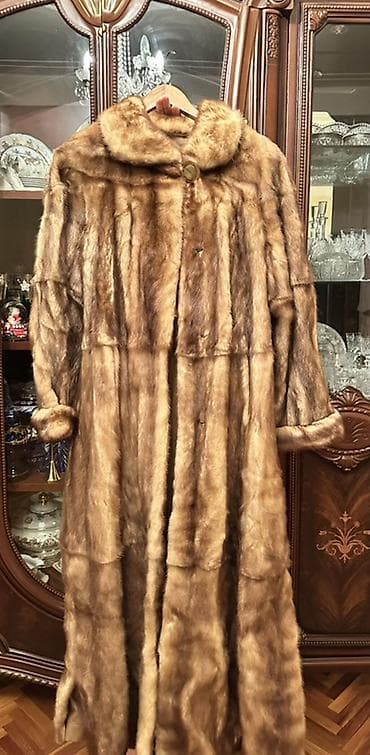 Təbii kürk uzun palto. Norka xəz. 46 ölçüyə qədər gedir. - Material lalafo.az -da Təbii kürk uzun palto. Norka xəz. 46 ölçüyə qədər gedir. - Material