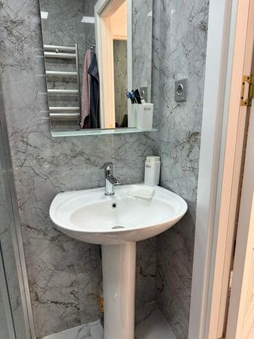 Çox az işlənilib yeni kimidir sifonsuz krantsız verilir güzgü ilə lalafo.az -da Çox az işlənilib yeni kimidir sifonsuz krantsız verilir güzgü ilə