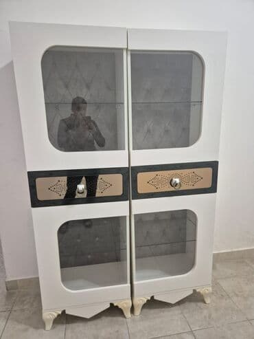 Qapalı dolab vitrini lalafo.az -da Qapalı dolab vitrini