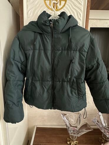 Bershka S olcu (M uygun) kurtka 89azn alinib 25azb satilir. Az lalafo.az -da Bershka S olcu (M uygun) kurtka 89azn alinib 25azb satilir. Az