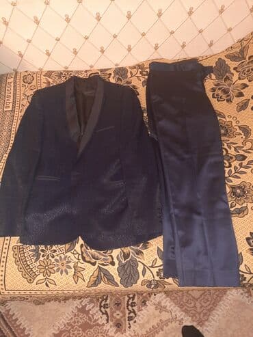 Təcili Satilir 140 manat razmer 52 1aydir almisam tukan qiymeti lalafo.az -da Təcili Satilir 140 manat razmer 52 1aydir almisam tukan qiymeti