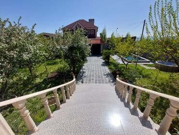 Гаражи: 4 комнаты, 150 м², Нет кредита, Средний ремонт at lalafo.az — 2 Гаражи: 4 комнаты, 150 м², Нет кредита, Средний ремонт — 2