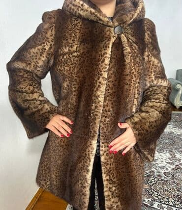 Leopar naxışlı kürk paltar - Rəng: qəhvəyi tonlarda, leopar effekti lalafo.az -da Leopar naxışlı kürk paltar - Rəng: qəhvəyi tonlarda, leopar effekti