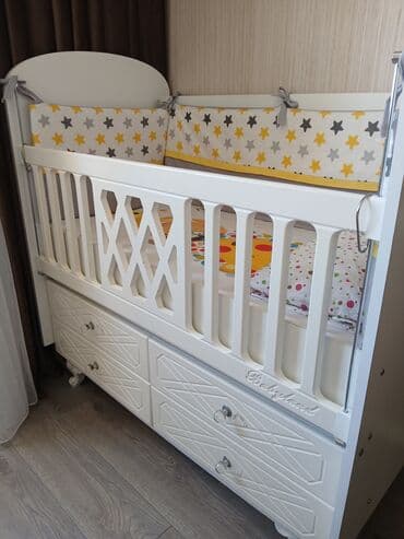 Oğlan və qız üçün, Dördbucaq, Beşik, Dəst ilə, Matras ilə, Yellənmə mexanizmsiz lalafo.az -da Oğlan və qız üçün, Dördbucaq, Beşik, Dəst ilə, Matras ilə, Yellənmə mexanizmsiz