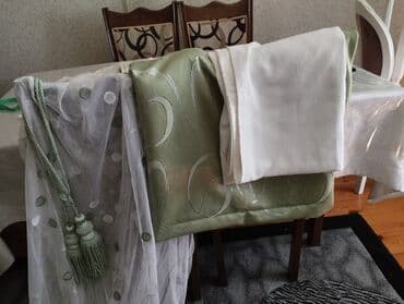 Pərdə dəsti - 1 ədəd qalın pərdə: zeytun-yaşıl rəngdə, parlaq gümüşü lalafo.az -da Pərdə dəsti - 1 ədəd qalın pərdə: zeytun-yaşıl rəngdə, parlaq gümüşü