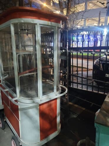 Satış üçün: Şüşəli vitrinli mobil ticarət köşkü - İstifadə sahələri lalafo.az -da Satış üçün: Şüşəli vitrinli mobil ticarət köşkü - İstifadə sahələri