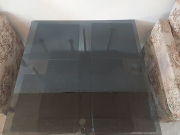 Jurnal masası, İşlənmiş, Açılmayan, Şüşə, Kvadrat masa lalafo.az -da Jurnal masası, İşlənmiş, Açılmayan, Şüşə, Kvadrat masa