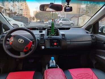 Toyota Prius: 1.5 l | 2008 il Hetçbek lalafo.az -da Toyota Prius: 1.5 l | 2008 il Hetçbek