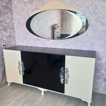 Qonaq otağı dəsti – bufet + böyük güzgü və çərçivəli yemək masası - lalafo.az -da Qonaq otağı dəsti – bufet + böyük güzgü və çərçivəli yemək masası -