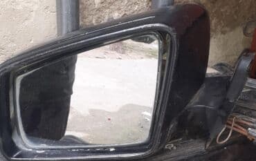 Mersedesin yan guzgusu satilir normal veziyetdedi elektronludu qiyneti lalafo.az -da Mersedesin yan guzgusu satilir normal veziyetdedi elektronludu qiyneti