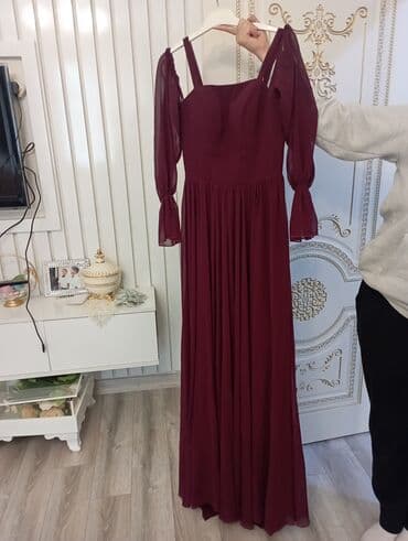 Bordo rəngli uzun ziyafət/libas - Model: kvadrat dekolteli, nazik lalafo.az -da Bordo rəngli uzun ziyafət/libas - Model: kvadrat dekolteli, nazik