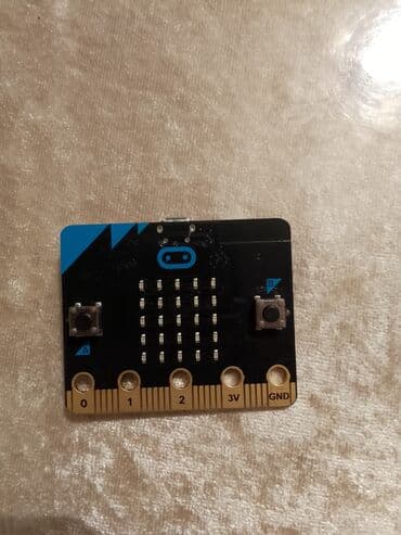 BBC micro:bit V1.5 tədris mikrokontroller lövhəsi Xüsusiyyətlər: - Ön lalafo.az -da BBC micro:bit V1.5 tədris mikrokontroller lövhəsi Xüsusiyyətlər: - Ön