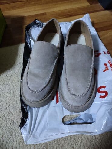 Ölçü: 38, rəng - Bej, İşlənmiş lalafo.az -da Ölçü: 38, rəng - Bej, İşlənmiş