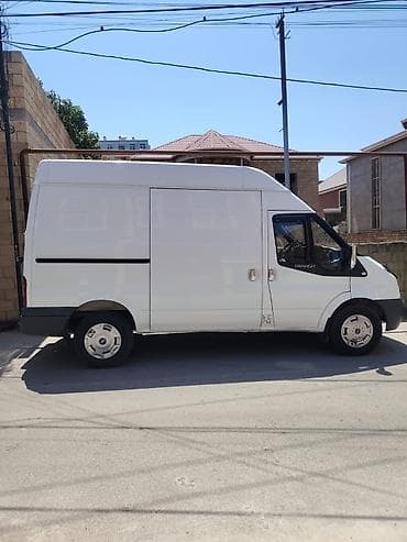 Ford Transit: 2.4 l | 2006 il 250000 km Van body type lalafo.az -da Ford Transit: 2.4 l | 2006 il 250000 km Van body type