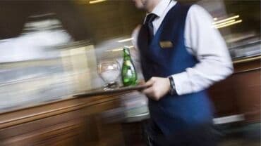 Ofisiant, Kişi, 26 il, 3-5 illik təcrübə lalafo.az -da Ofisiant, Kişi, 26 il, 3-5 illik təcrübə