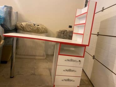 İşlənmiş, Manikür üçün masa, Güzgüsüz lalafo.az -da İşlənmiş, Manikür üçün masa, Güzgüsüz