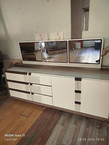 Endirim olundu Kamod satilir 120azn.Olcu 2.20.derin48sm.Ideal lalafo.az -da Endirim olundu Kamod satilir 120azn.Olcu 2.20.derin48sm.Ideal
