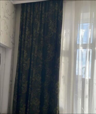 Qara-yaşıl naxışlı qalın pərdə və ağ tüll dəsti - Tərkib: ikiqat dəst lalafo.az -da Qara-yaşıl naxışlı qalın pərdə və ağ tüll dəsti - Tərkib: ikiqat dəst