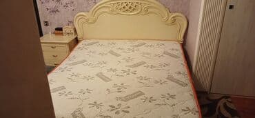 Işlənmiş 160-n,2 metrəyə matrası ilə birlikdə lalafo.az -da Işlənmiş 160-n,2 metrəyə matrası ilə birlikdə