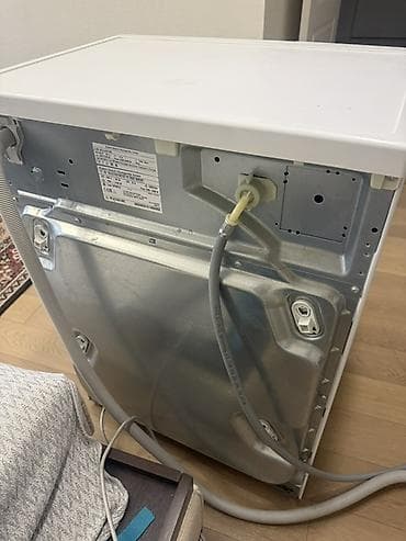 Paltaryuyan maşın Bosch, 6 kq, Avtomat, Qurutmasız lalafo.az -da Paltaryuyan maşın Bosch, 6 kq, Avtomat, Qurutmasız