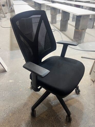 Ofis oturacaqları: Lahiyədən geriyə qalanlardır, dəyərindən aşağı qiymətə satılır lalafo.az -da — 1 Ofis oturacaqları: Lahiyədən geriyə qalanlardır, dəyərindən aşağı qiymətə satılır — 1