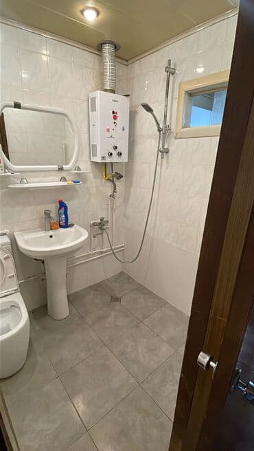 Otel və hostellər: Yasamal r. Insaatcilar metrosuna yaxin 3 otagli ev kiraye verilir lalafo.az -da — 28 Otel və hostellər: Yasamal r. Insaatcilar metrosuna yaxin 3 otagli ev kiraye verilir — 28