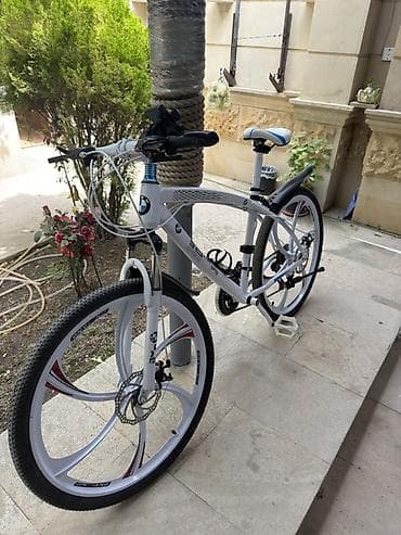Ağ rəngdə dağ/şəhər tipli velosiped 🛑Bmw yenidi surulmur deye satılır lalafo.az -da Ağ rəngdə dağ/şəhər tipli velosiped 🛑Bmw yenidi surulmur deye satılır
