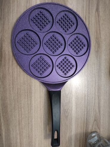 Tava pankek emsan firmasından 60 AZN-ə alinib çox az istifadə olunub lalafo.az -da Tava pankek emsan firmasından 60 AZN-ə alinib çox az istifadə olunub