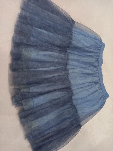 Ətək qiz üçün, 10-12 yaş, ideal vəziyyətdə lalafo.az -da Ətək qiz üçün, 10-12 yaş, ideal vəziyyətdə