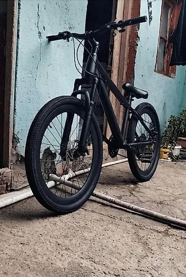 24 LÜK VELOSİPED Şəhər və yüngül off-road üçün çoxməqsədli velosiped lalafo.az -da 24 LÜK VELOSİPED Şəhər və yüngül off-road üçün çoxməqsədli velosiped