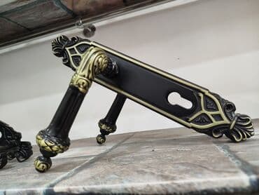 Qapı rezinləri: Klassik üslubda qapı tutacağı dəsti - Material: möhkəm metal ərintisi lalafo.az -da — 1 Qapı rezinləri: Klassik üslubda qapı tutacağı dəsti - Material: möhkəm metal ərintisi — 1