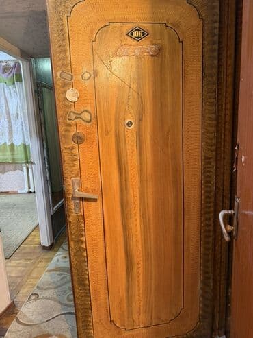 Seyf qapı dəmir - Material: kütləvi ağac/kontrplak əsaslı, taxta lalafo.az -da Seyf qapı dəmir - Material: kütləvi ağac/kontrplak əsaslı, taxta