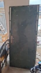 Потолок: Для квартиры Б/у Входная дверь 100х210 см С наличником, Самовывоз, Платная доставка at lalafo.az — 1 Потолок: Для квартиры Б/у Входная дверь 100х210 см С наличником, Самовывоз, Платная доставка — 1