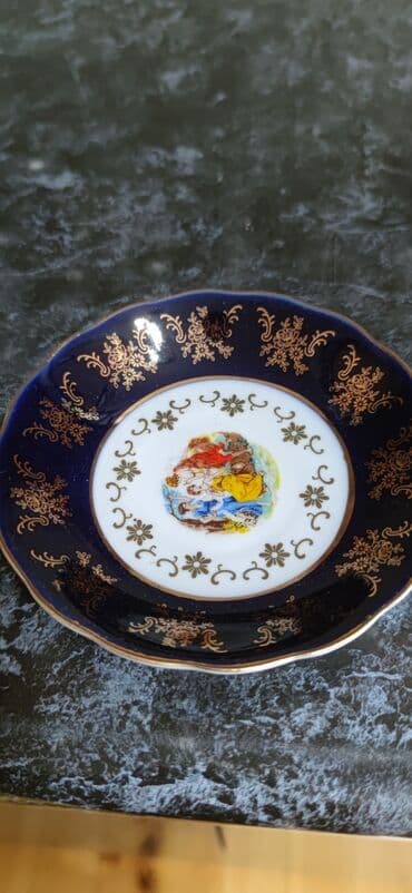 Mini dekorativ boşqablar (6 ədəd hər biri) – porselen, klassik lalafo.az -da Mini dekorativ boşqablar (6 ədəd hər biri) – porselen, klassik