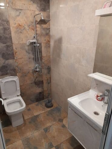 Xirdalan polis shobesinin arxasinda.5 ci mehelle. hundurde kiraye ev.3 lalafo.az -da — 6 Xirdalan polis shobesinin arxasinda.5 ci mehelle. hundurde kiraye ev.3 — 6