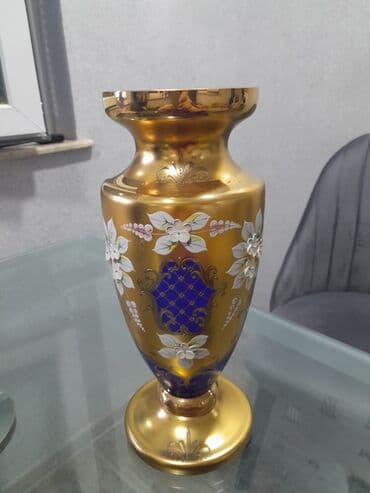 Bir vaza, Bogem şüşəsi lalafo.az -da Bir vaza, Bogem şüşəsi