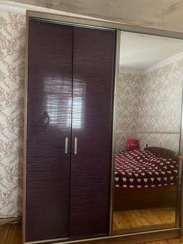 Kupe, 2 qapılı Düz dolab, Qarderob, paltar dolabı lalafo.az -da Kupe, 2 qapılı Düz dolab, Qarderob, paltar dolabı