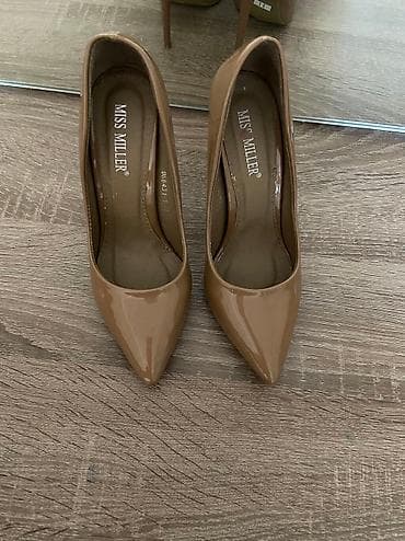 Tuflilər, Ölçü: 35, rəng - Bej, İşlənmiş lalafo.az -da Tuflilər, Ölçü: 35, rəng - Bej, İşlənmiş