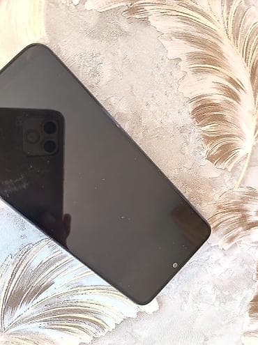 Xiaomi Redmi smartfon - Arxa paneldə “Redmi” loqosu, kvadrat formalı lalafo.az -da Xiaomi Redmi smartfon - Arxa paneldə “Redmi” loqosu, kvadrat formalı