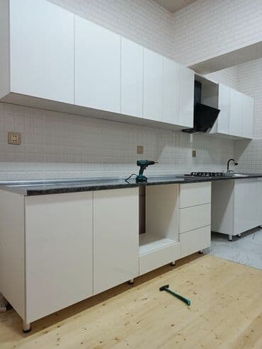 Кухонный гарнитур на заказ, Самозакрывающие петли, Ламинат гладкий, Нет кредита, Бесплатная доставка at lalafo.az Кухонный гарнитур на заказ, Самозакрывающие петли, Ламинат гладкий, Нет кредита, Бесплатная доставка